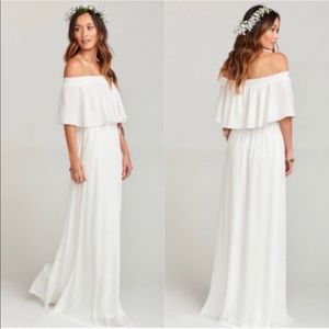 Show Me Your Mumu off the shoulder Hacienda Maxi Wedding Cake Chiffon‎ White Med